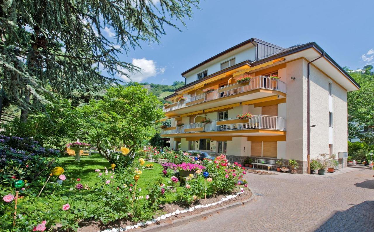 Villa Sabine - Berta Meran Buitenkant foto