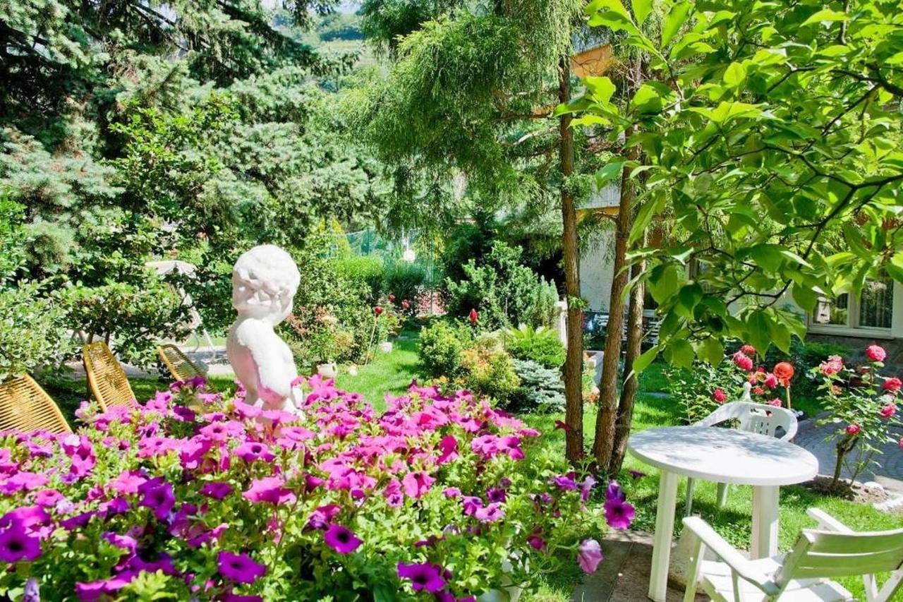 Villa Sabine - Berta Meran Buitenkant foto