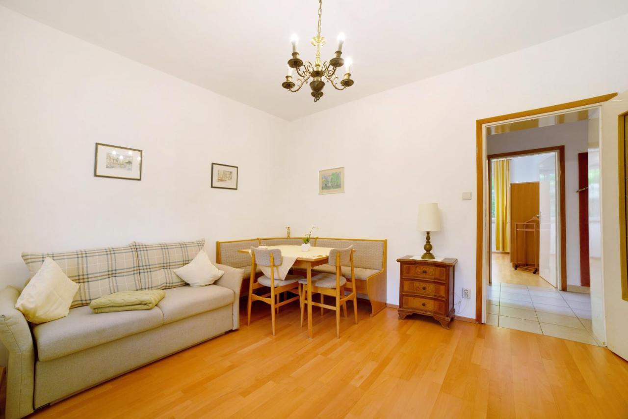 Villa Sabine - Berta Meran Buitenkant foto